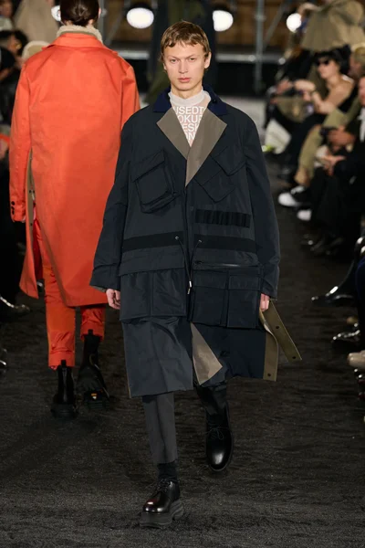 Look 38